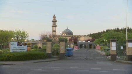 Ireland’s Largest Mosque closed for Friday prayers due to security and leadership issues