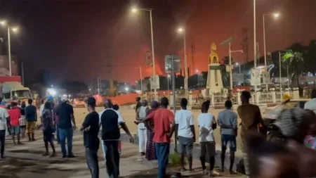 at least 11 dead and 88 badly hurt after fuel depot blast rocks guinea s capital3313531199298198810