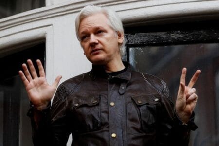 219492512 britain assange 3526212467263336746jpg