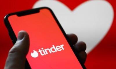 tinder logo displayed phone screen 7421407588169837863253656399jpg