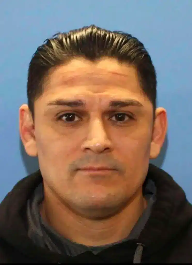 Elias Huizar allegedly killed his ex-wife and teenage girlfriend before taking his 1-year-old son on the run.AP Elias Huizar allegedly killed his ex-wife and teenage girlfriend before taking his 1-year-old son on the run.AP