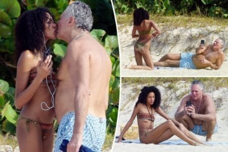 Aoki Lee Simmons packed on the PDA with Vittorio Assaf.Spread Pictures/MEGA
