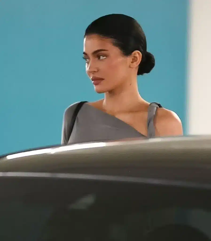 She looked stunning as usual. She looked stunning as usual.