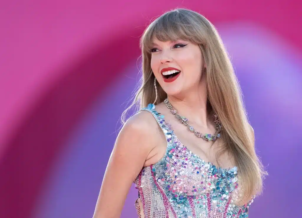 Taylor Swift - M10news