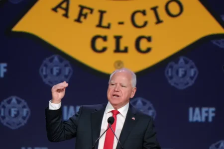 Minnesota Gov Tim Walz said Kamala Harris would hold Donald Trump accountable when they meet on the debate stage - M10news
