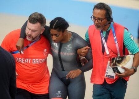 Kadeena Cox crashed out of the Women’s C4-5 500m Time Trial Final (Picture: PA)
