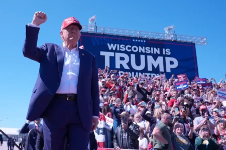 Donald Trump has pulled ahead of Kamala Harris for the first time in weeks according to a new poll