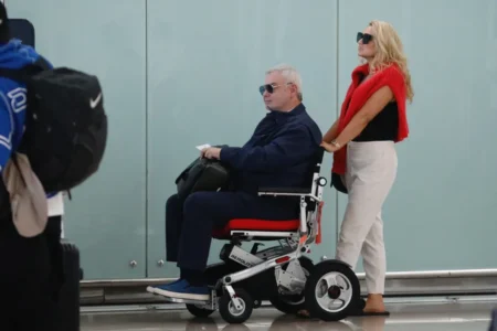 Eamonn Holmes and Katie Alexander headed home to the UKCredit: Splash/MEGA Agency