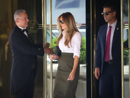 Melania Trump M10news
