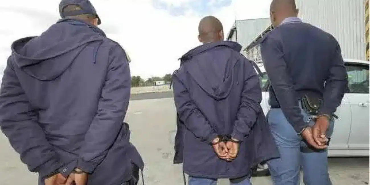 Four South African Police Arrested M10news