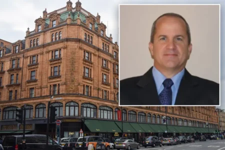 Prussak and the girl met outside Harrods in London and went back to his apartment after it started raining