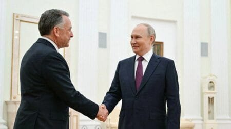 Russian President Vladimir Putin and US Envoy Steve Witkoff: Getty Images
