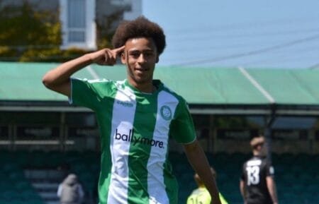 Daniel Oluwadara Olusola celebrates after scoring for Bray Wanderers U15s during a League of Ireland match. (Credit: Bray Wanderers Twitter)